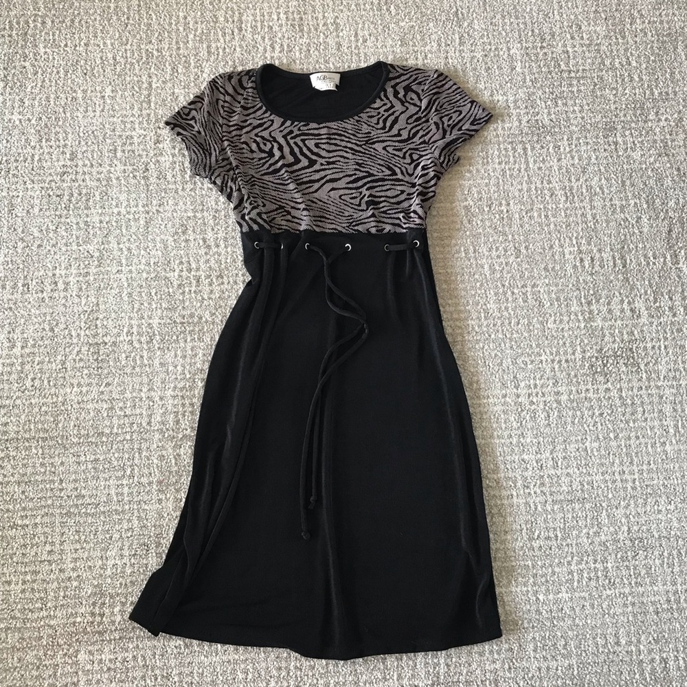 Byer Black Patterned Knee Length Dress Size Small
